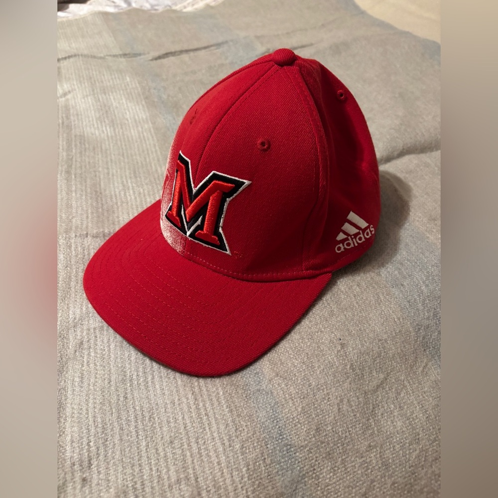 Adidas Miami University RedHawks men's red flex fit cap hat s/m Climalite